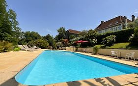 Domaine De La Carrere